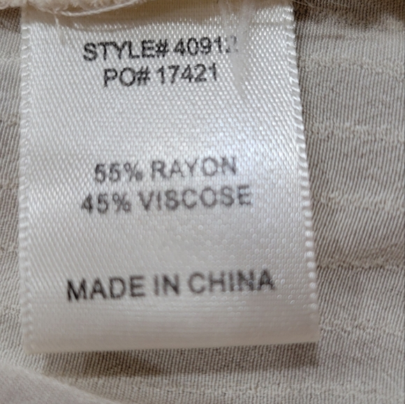 Skies Are Blue Boho Top Tie Neckline Sewn Pleating Details Button Cuff - Picture 8 of 9